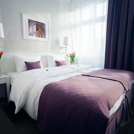 Hotel Pod Ratuszem Wieluń Camera foto