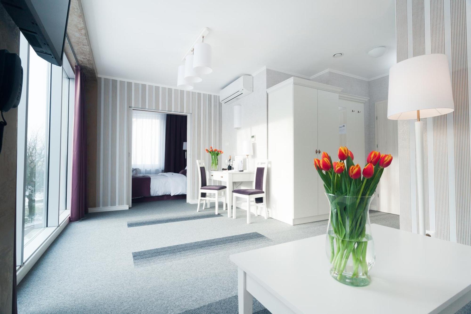 Hotel Pod Ratuszem Wieluń Camera foto